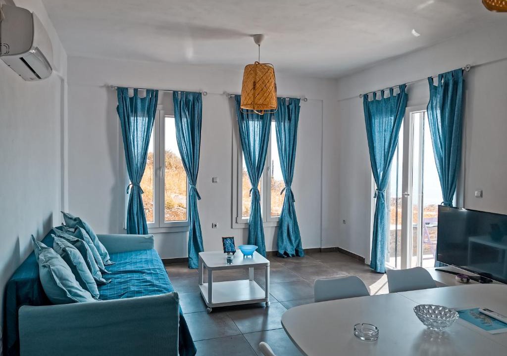 Kithnos House | Αλός αήρ suites