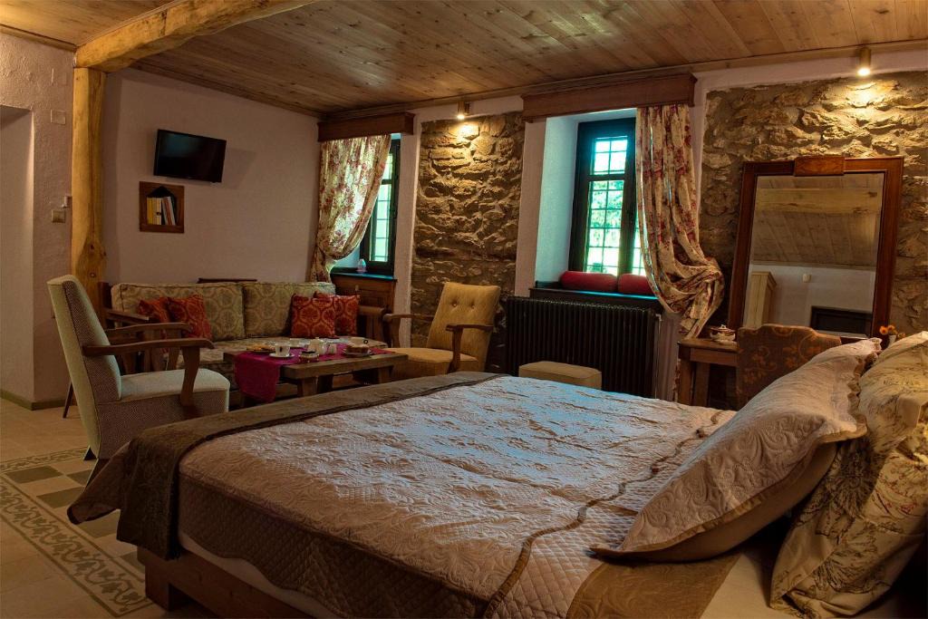 Tsagarada House | Αrnica Montana