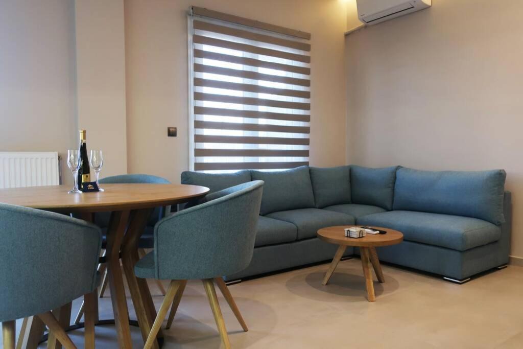 Chalcis Apartment | Πολυτελές διαμέρισμα 2 Χαλκίδα-Παραλία Αυλίδος