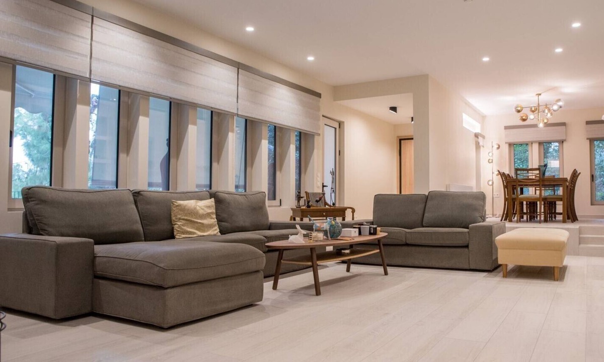 Vouliagmeni Apartment | 3BR Ensuite Luxury Home · Walk to Beach · Parking · Athenian Riviera