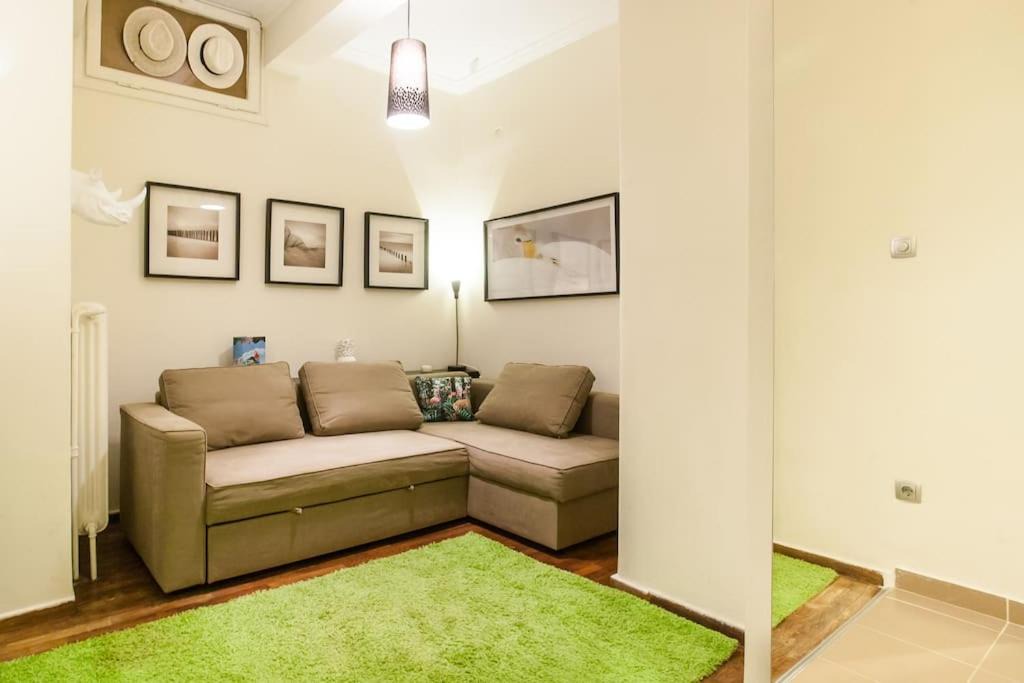 Koukaki Apartment | Acropolis Steps, City Apartment
