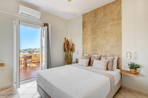 Azolimnos Apartment | Aegean Emerald