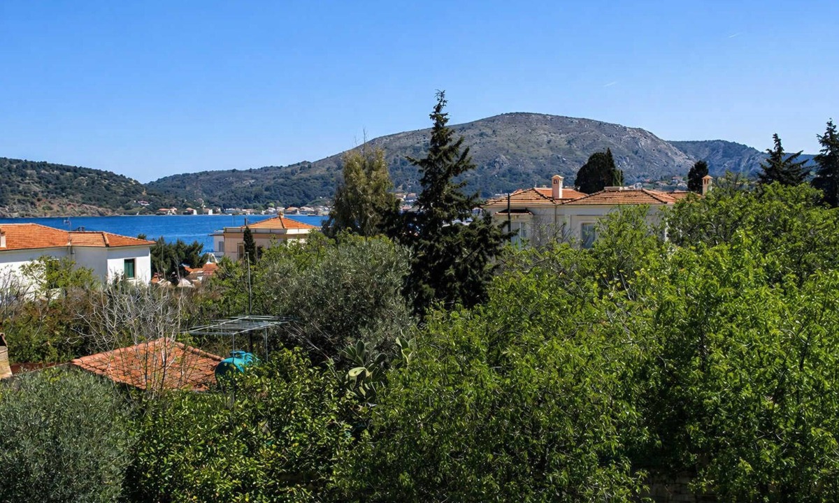 Kardamyla Apartment | Agali Beach - Studio with Sea View in Chios