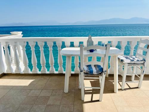 Corinthia Region Apartment | Agapi