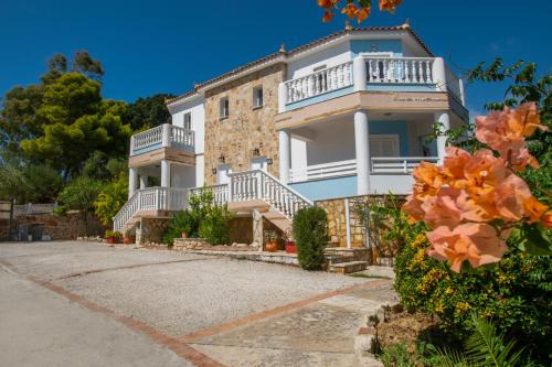 Agios Sostis Apartment | Agios Sostis Village Apartments by "elite"