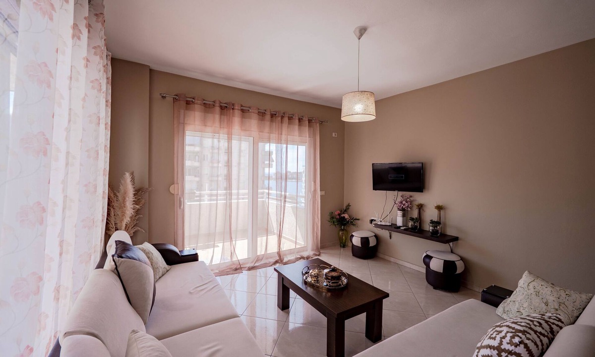 Sarande Apartment | Albania Dream Holidays Apartment