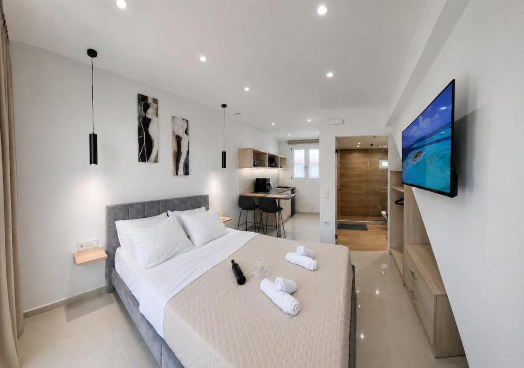 Fodele Apartment | Altheon Studios 20m from the Sea