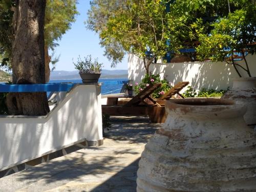 Kottes House | Amfithea Seaview apartment