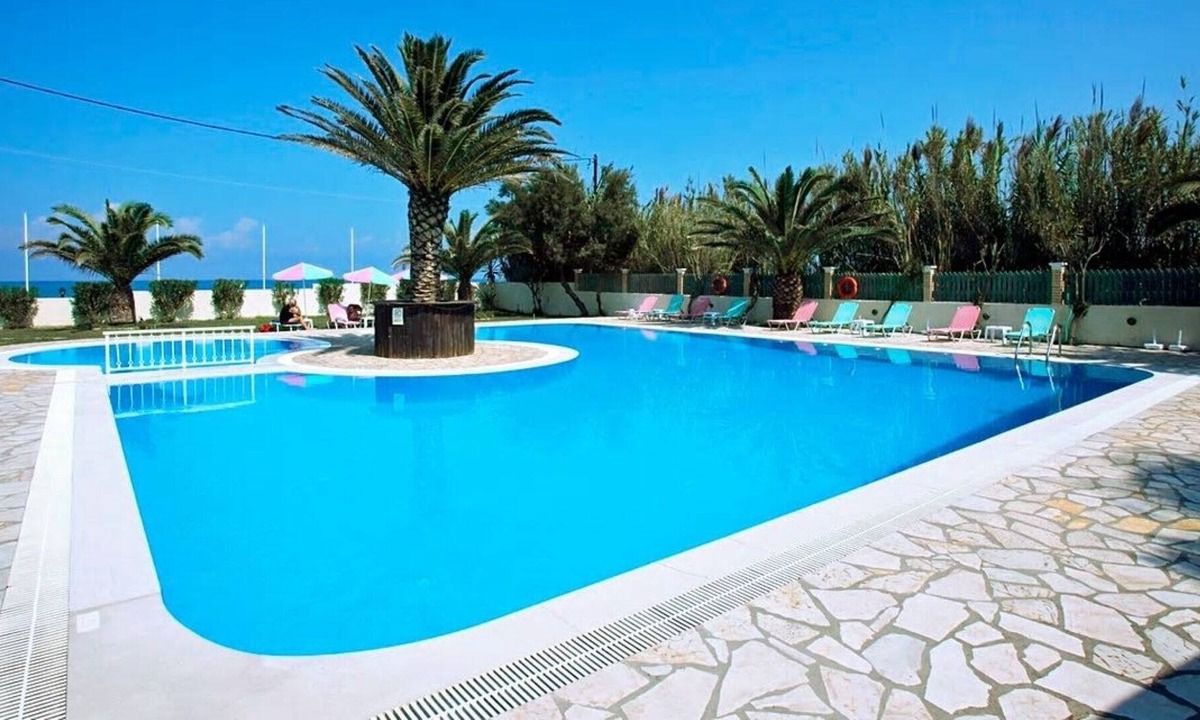 Magoulades Apartment | Amorossa Village maisonette (5) in Roda