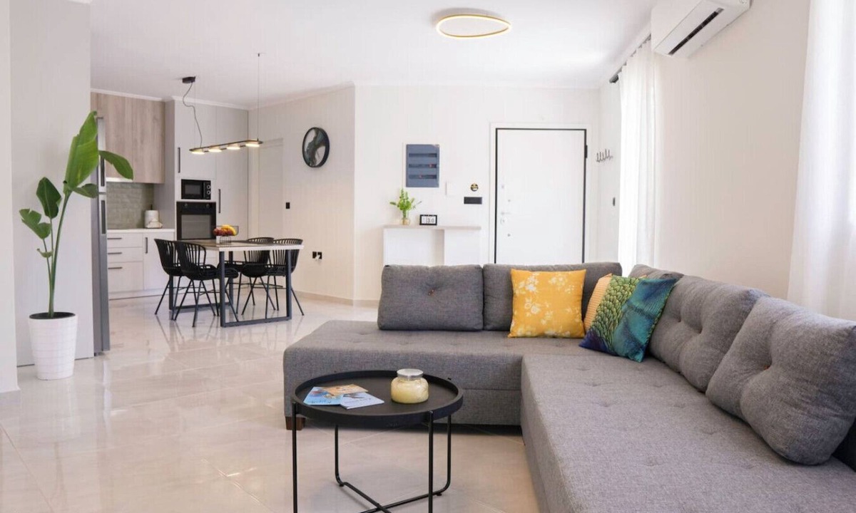 Karpathos Town Condo | Anemoami Apartment in Karpathos – Stylish Stay in a Peaceful Setting