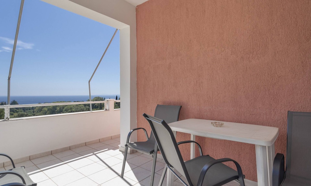 Leivathos Apartment | Apartment '1 Bedroom with Balcony 5' with Sea View, Wi-Fi and Air Conditioning