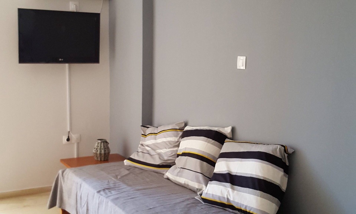 Kato Assos Apartment | Apartment by the sea
