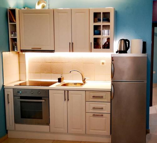 Paralia Ofryniou Apartment | Apartment Oazis