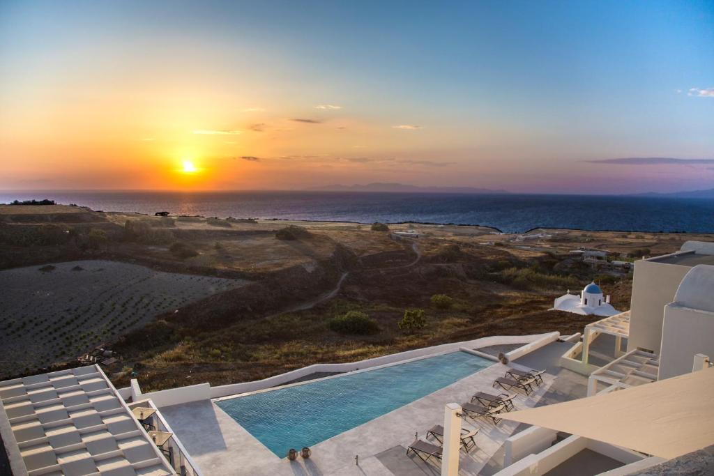 Tholos Apartment | Aplai Dome