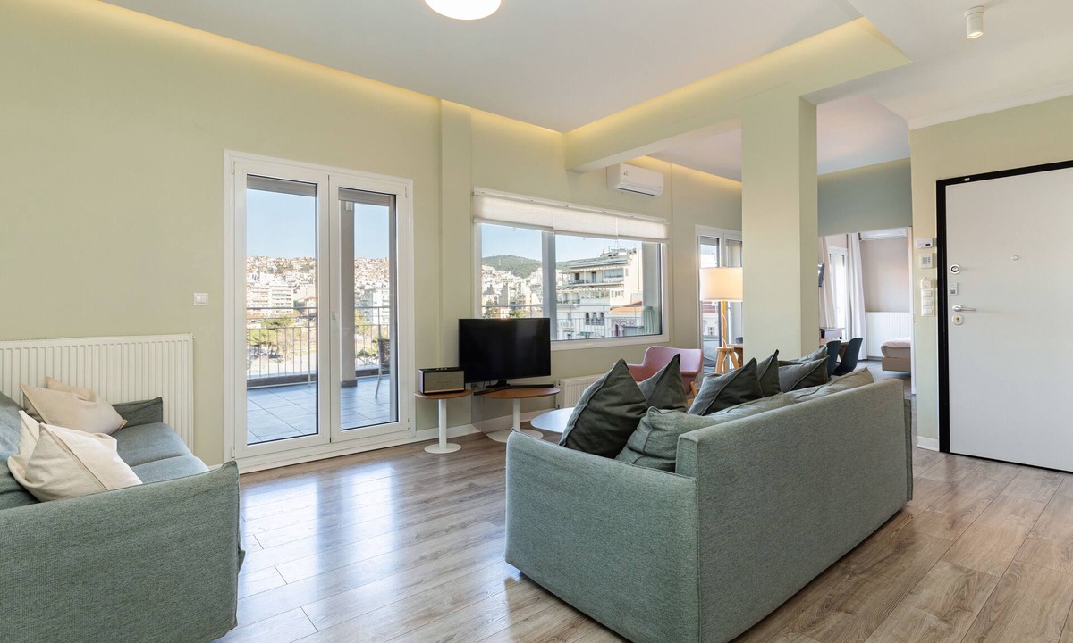 Thessaloniki City Centre Apartment | Apollo Penthouse by halu! Apartments