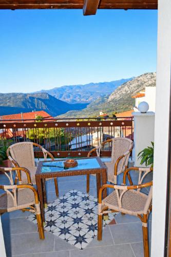 Arachova Apartment | Arachova Boka's House with View