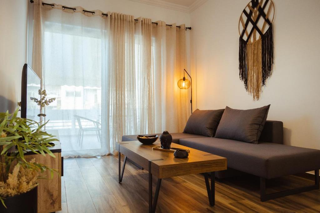 Dafni-Ymittos Apartment | Aria apartment