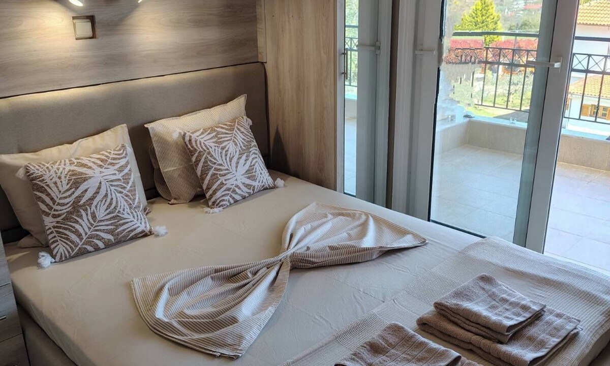 Leptokaria Apartment | Athanasiou Apartment with Sea & Mountain Vie