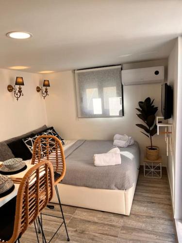 Aigaleo Apartment | Athena 2