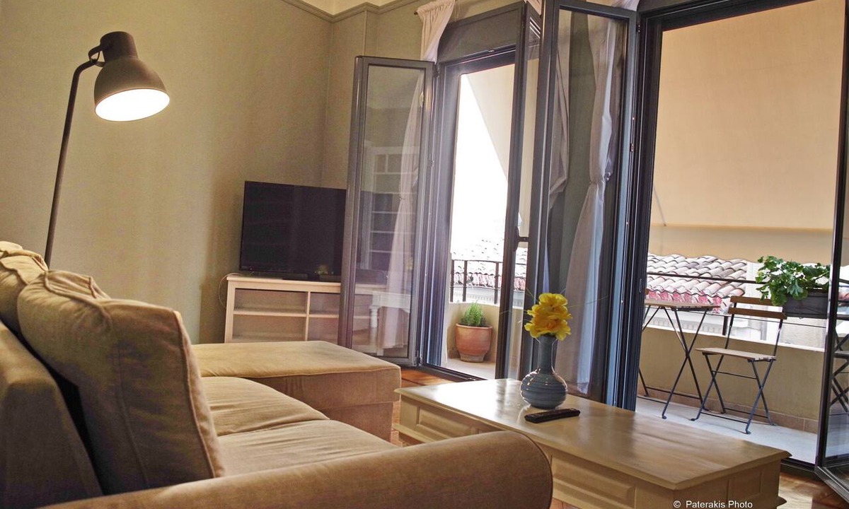 Athens City Centre Apartment | Athens Historic Centre Renovated Apartment