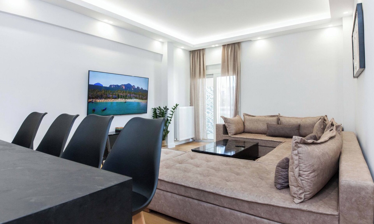 Kallithea Apartment | Athens Riviera 2BR Apartment by ΜΡS
