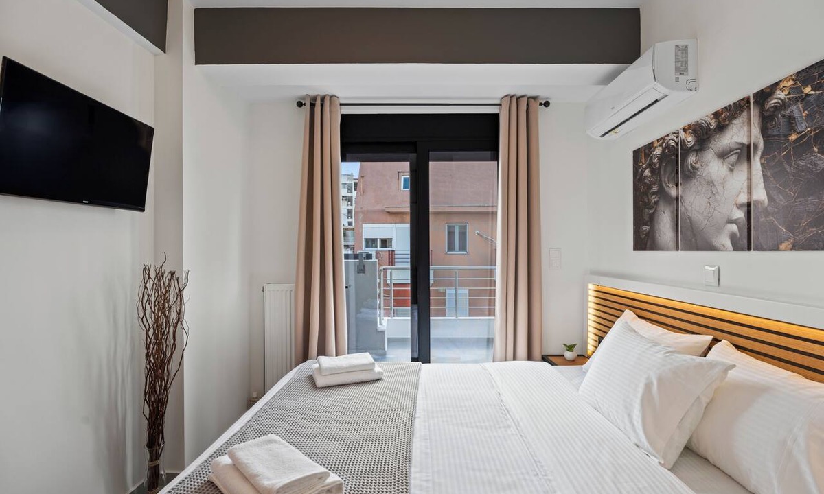 Neos Kosmos Hotel | Athens Vein