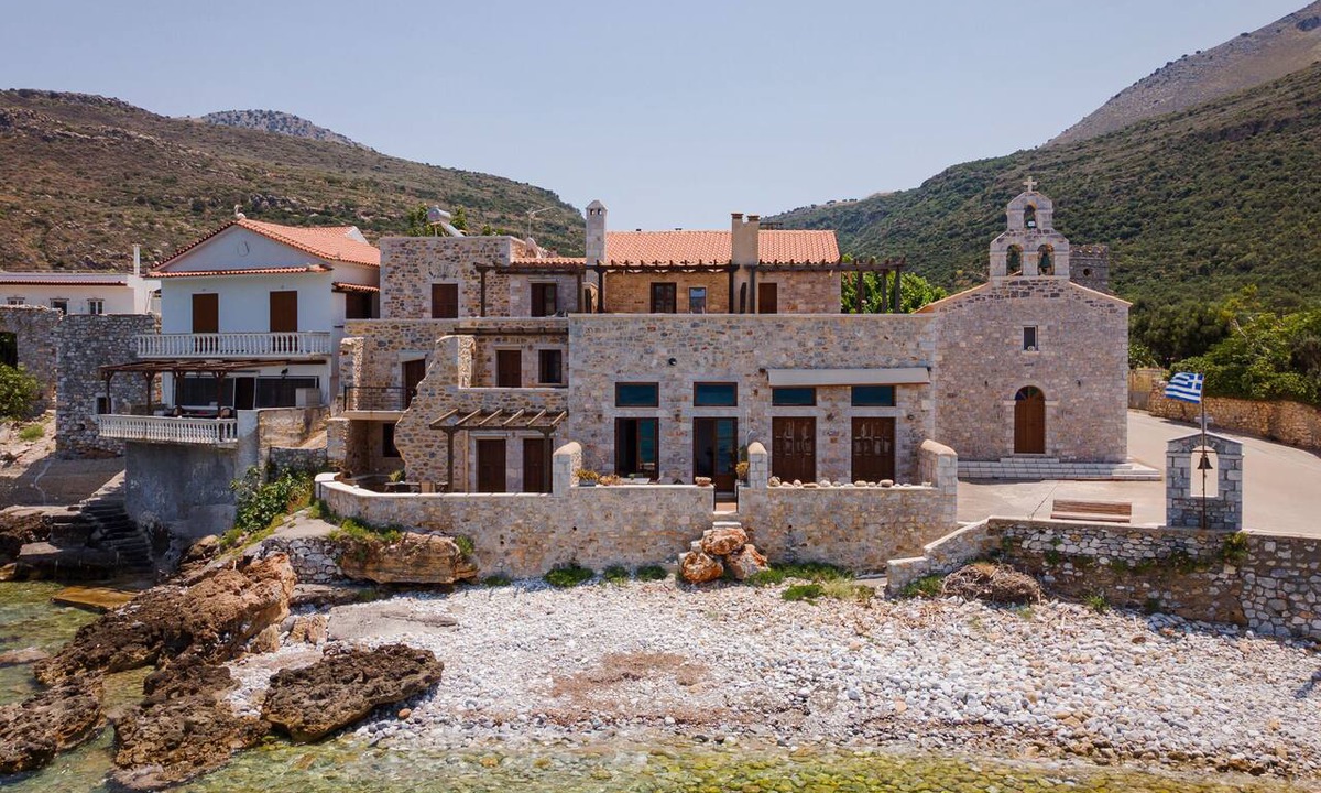 Neo Itilo Villa | Aura Seafront Villa
