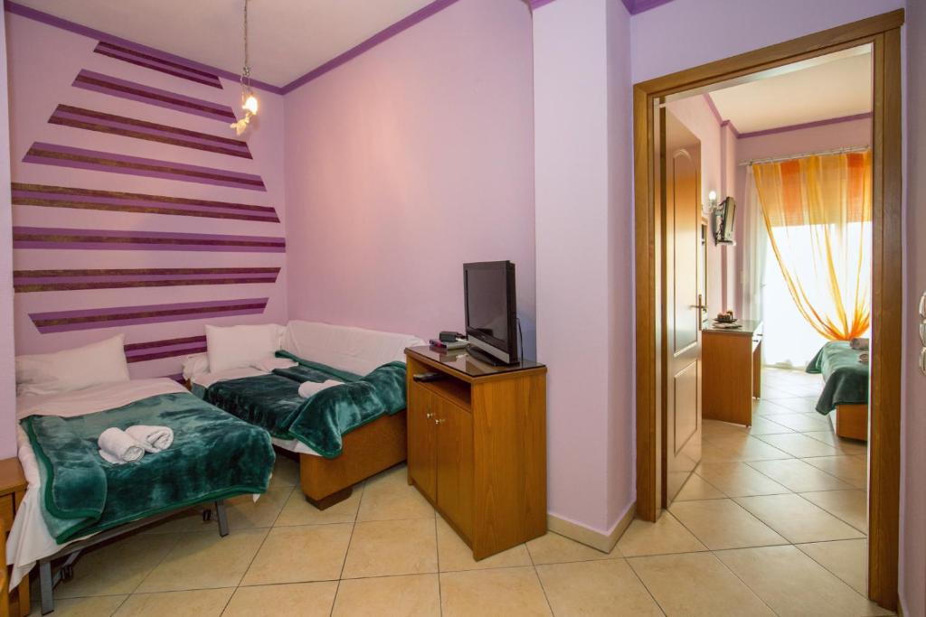Potos Apartment | Balkan House
