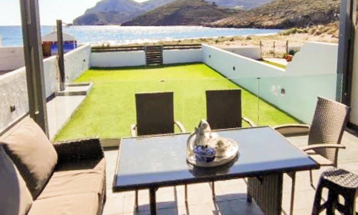 Aspous House | Beachfront Marilous House - Skyros Getaway