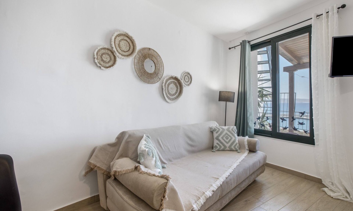 Agia Galini Bed & Breakfast | Bed and Breakfast 'Studio Room Sea View' with Sea View, Wi-Fi and Air Conditioning