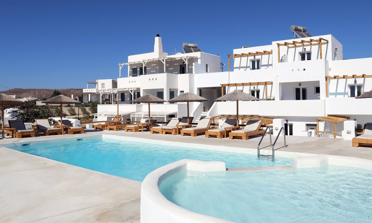 Kastraki House | BH442 - C - Suite Naxos