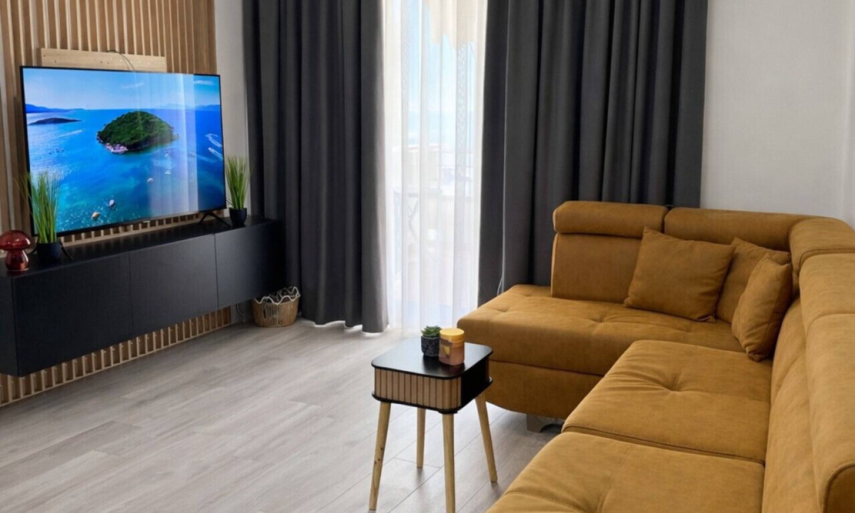 Durres Apartment | Black Pearl Apartment by Tok