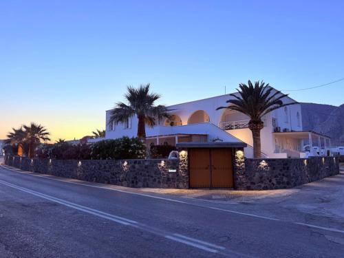 Perivolos Hotel | Blue Life Hotel