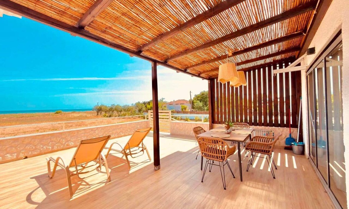 Messini Villa | Boho Natural - Beachfront Private Veranda