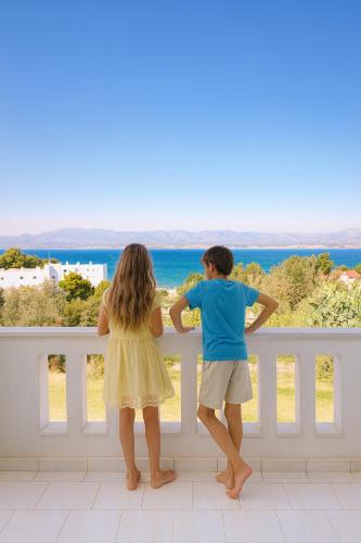 Chalcis Bed & Breakfast | Caecilia & Lawrence Organic Mediterranean Sea Villa