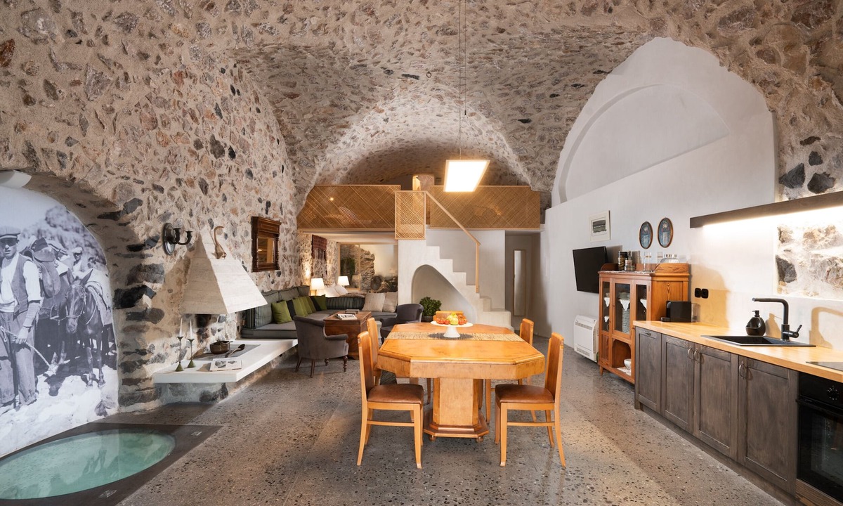 Emporio Villa | Canava Villas #2 with Private Pool @Medieval Village , Santorini