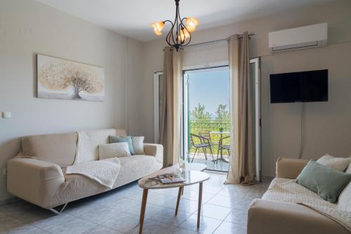 Leivathos Apartment | Captain's Apartments in Olive Grove