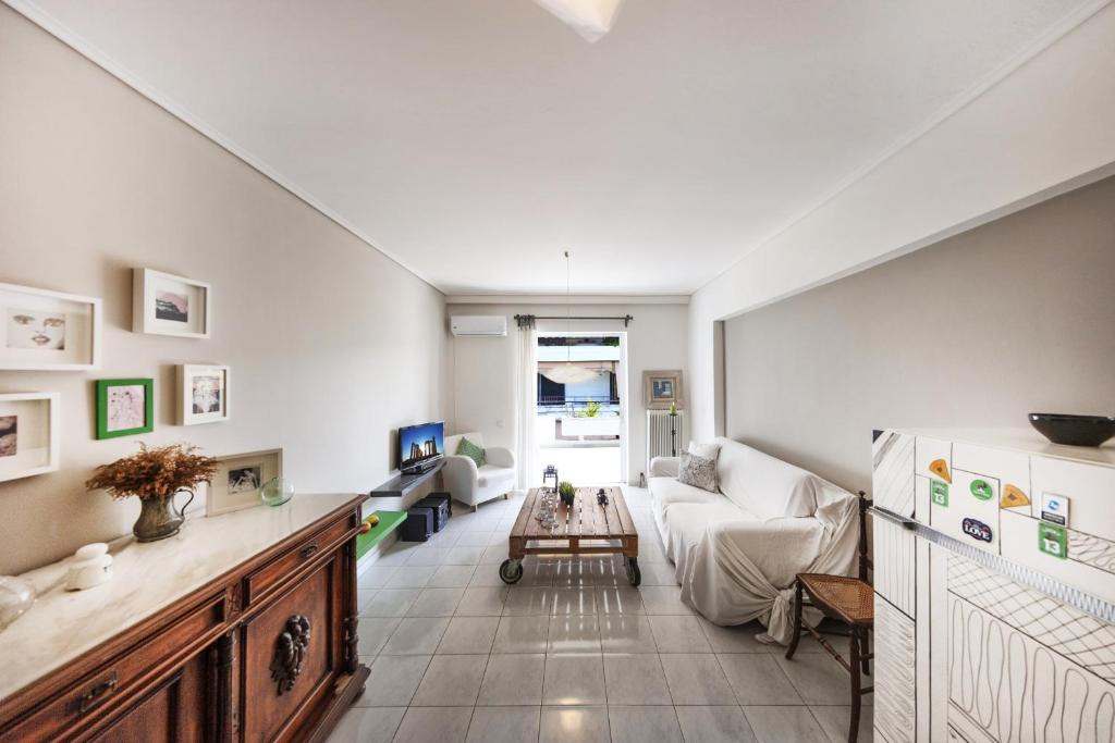 Chalandri Apartment | Central Halandri apartment near all hospitals