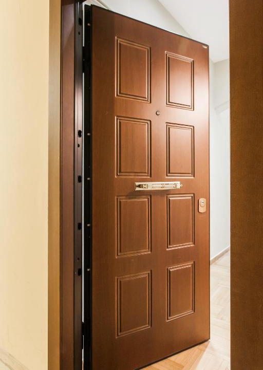 Pangrati Apartment | Central high-class and safe rooms next to Metro Airport Line with Acropolis View from balcony