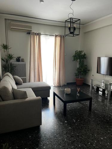 Aigaleo Apartment | Charming Apartment, Walk to Metro & Markets