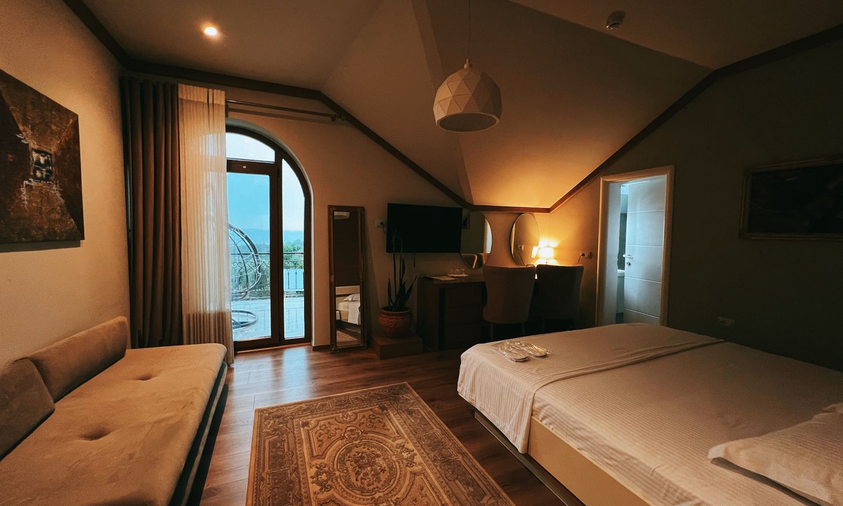Dajt Hotel | Chateau Fasel