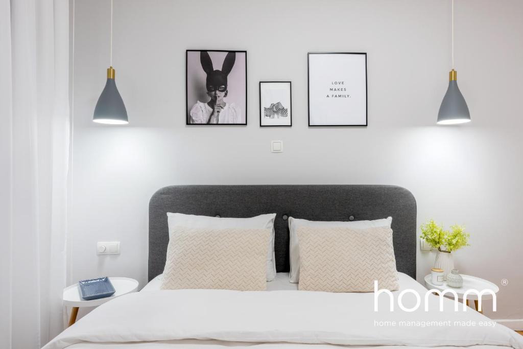 Neapoli Apartment | Chic & Tasteful homm Flat in Kolonaki
