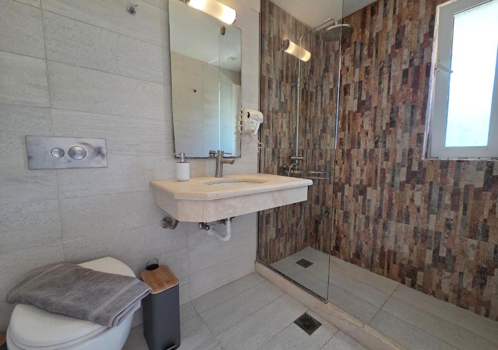 Ipsos Hotel | Coco's Corfu Apartments