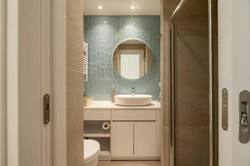 Palaio Faliro Apartment | Colorful Seaside Nest on Athens Riviera
