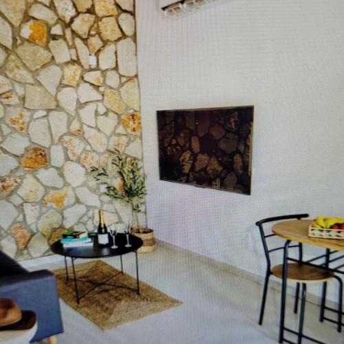 Petaloudes Apartment | Comfortable House in Rhodes
