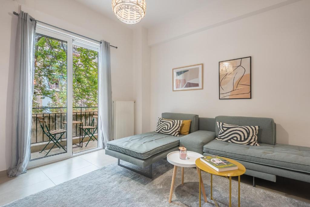 Omonia Apartment | Confy Living Apartment Metaxourghio Metro Station