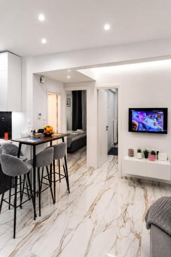 Kinosargous Apartment | Cultural Hub