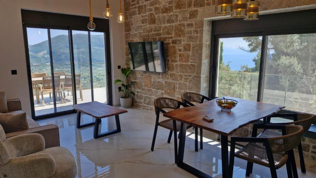 Evgiros Apartment | DA Holiday Home