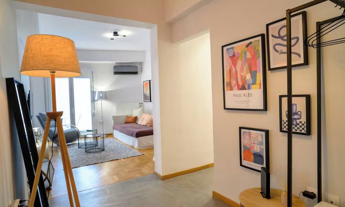 Nea Smirni Apartment | Debonair 1 bedroom premium haven in Athens