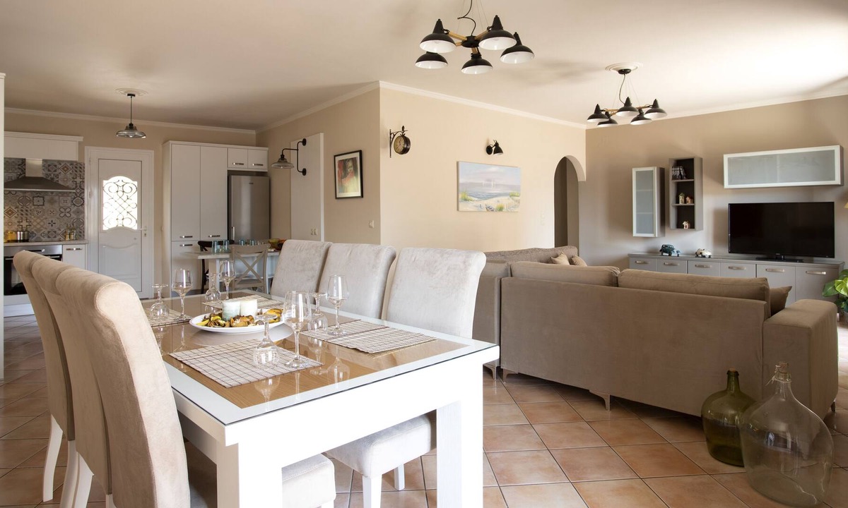 Argostoli Town Condo | Dina Apartment Argostoli
